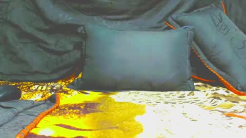 Snapshot of krystarxxx chatting on 16, 4, 2026 kryxtal online show from 16, 4, 2026