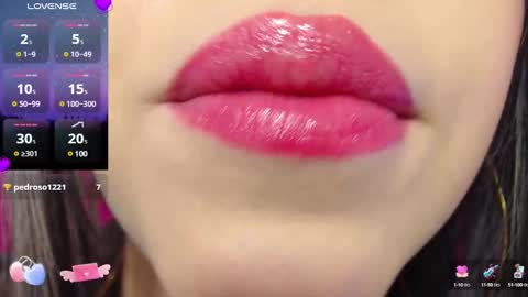 Snapshot of krysten_ritter2 chatting on 2, 12, 2024 krys online show from 2, 12, 2024