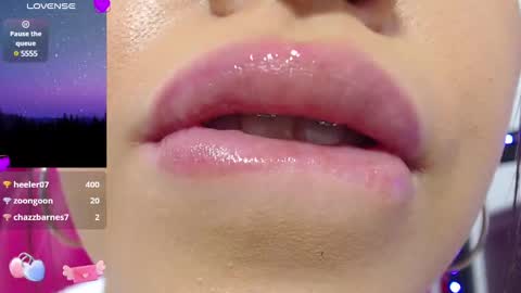 Snapshot of krysten_ritter2 chatting on 7, 12, 2024 krys online show from 7, 12, 2024