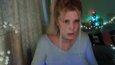 Snapshot of kudesnizza chatting on 6, 12, 2024 Annika MTF ts post -op online show from 6, 12, 2024