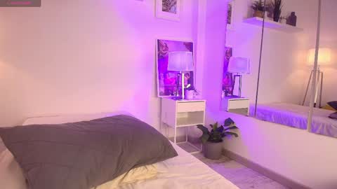 Snapshot of kumiren_ chatting on 25, 4, 2026 Sofia online show from 25, 4, 2026