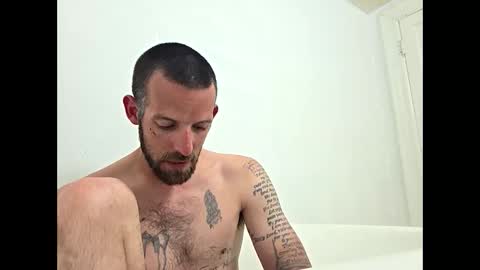 Snapshot of kuntryboyfresh1995 chatting on 24, 4, 2026 kuntryboyfresh1995 online show from 24, 4, 2026