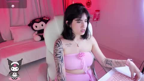 Snapshot of kuritoo_ chatting on 3, 12, 2025 online show from 3, 12, 2025