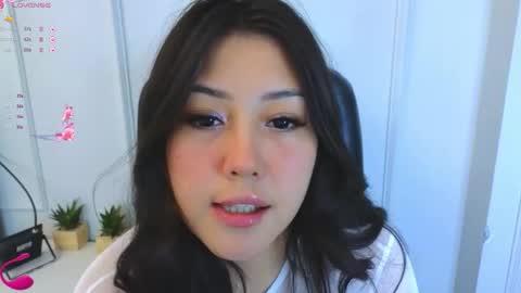 Snapshot of kuro_ren chatting on 19, 9, 2025 Ren online show from 19, 9, 2025