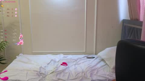 Snapshot of kuro_ren chatting on 10, 4, 2026 Ren online show from 10, 4, 2026