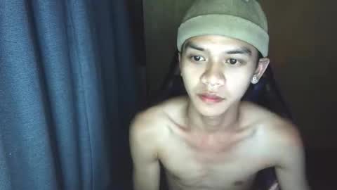 Snapshot of kurtxxx07 chatting on 17, 5, 2026 kurtxxx07 online show from 17, 5, 2026