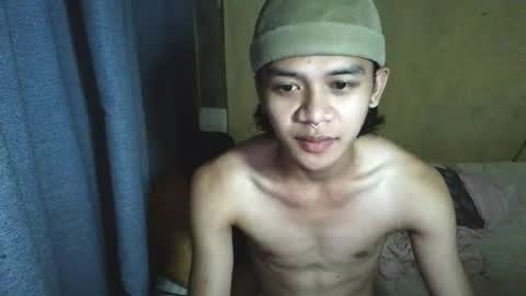 Snapshot of kurtxxx07 chatting on 3, 8, 2026 kurtxxx07 online show from 3, 8, 2026