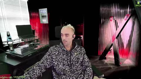 kuruptxxx online show from 10, 1, 2025