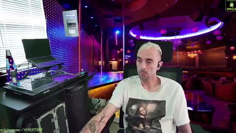 kuruptxxx online show from 11, 1, 2025