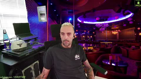 kuruptxxx online show from 15, 1, 2025