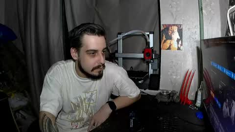 Snapshot of kute_matt chatting on 5, 4, 2026 kute_matt online show from 5, 4, 2026