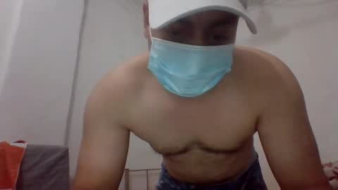 Snapshot of kwt8933 chatting on 12, 12, 2024 khalid 89 online show from 12, 12, 2024