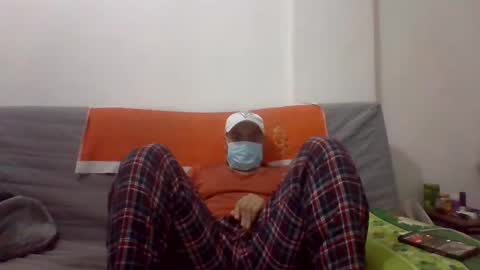 Snapshot of kwt8933 chatting on 16, 1, 2025 khalid 89 online show from 16, 1, 2025