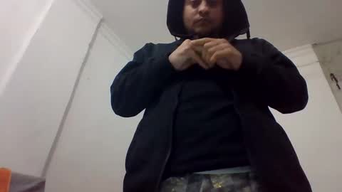 Snapshot of kwt8933 chatting on 27, 2, 2025 khalid 89 online show from 27, 2, 2025