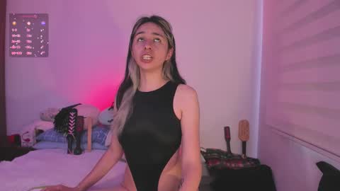 Snapshot of kxss_krawl chatting on 7, 3, 2026 Aria Kess online show from 7, 3, 2026