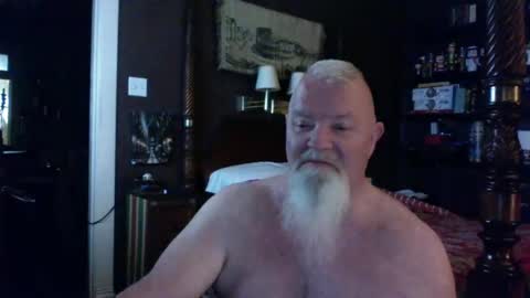 Snapshot of kyhgihntight chatting on 7, 3, 2026 Nick Nude Celt KYHighNTight online show from 7, 3, 2026