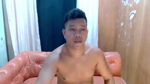 Snapshot of kyle_lacuste chatting on 21, 12, 2025 kyle_lacuste online show from 21, 12, 2025