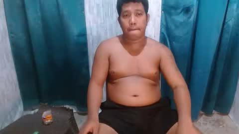 Snapshot of kyle_lacuste chatting on 2, 5, 2026 kyle_lacuste online show from 2, 5, 2026