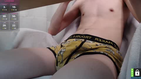 Snapshot of kyle_stein chatting on 21, 12, 2024 My Fansly - online show from 21, 12, 2024