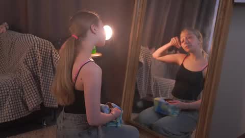 Snapshot of kyleepassley chatting on 17, 4, 2026 kyleepassley online show from 17, 4, 2026