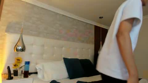 Snapshot of kylepresly chatting on 22, 6, 2026 Kyle online show from 22, 6, 2026
