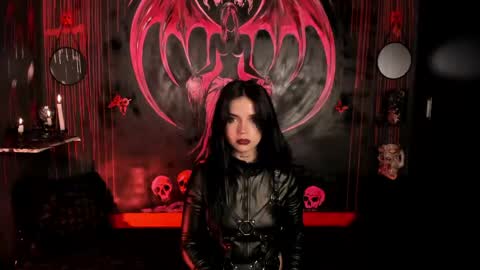Snapshot of kylie_foxx1 chatting on 23, 4, 2026 submissive demon Please help me to reach 500 thumbs up online show from 23, 4, 2026