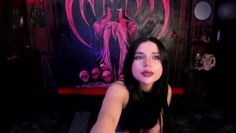 Snapshot of kylie_foxx1 chatting on 26, 6, 2026 submissive demon Please help me to reach 500 thumbs up online show from 26, 6, 2026