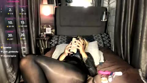 Snapshot of kylie_iyutera chatting on 16, 1, 2025 kylie online show from 16, 1, 2025