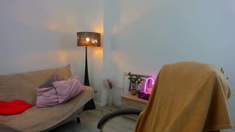 Kylie online show from 3, 11, 2025