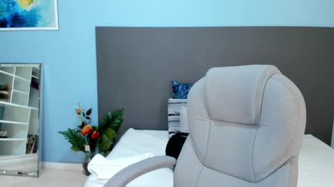 Kylie Reyes  online show from 12, 9, 2025