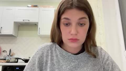 Snapshot of kylieblond chatting on 26, 3, 2026 Din online show from 26, 3, 2026
