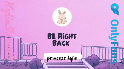 Snapshot of kyliesnowxxx chatting on 4, 3, 2026 Kylie Snow online show from 4, 3, 2026