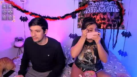 Snapshot of kylietimothee chatting on 14, 10, 2025 kylietimothee online show from 14, 10, 2025