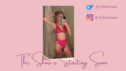 Snapshot of kyliexxrose chatting on 24, 10, 2025 Kylie online show from 24, 10, 2025