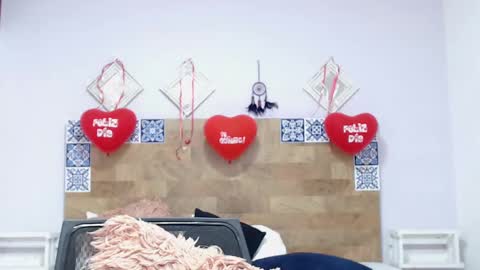 Snapshot of kyliiebaker chatting on 27, 2, 2025 Kylie online show from 27, 2, 2025