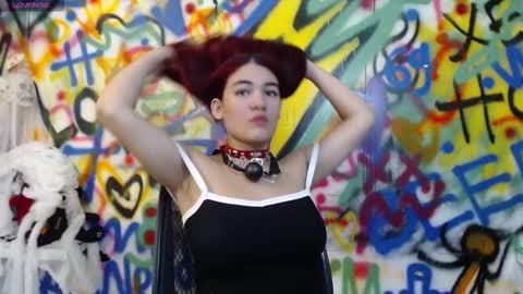 Snapshot of kyliiebaker chatting on 26, 10, 2025 Kylie online show from 26, 10, 2025