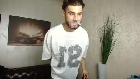 Snapshot of kyloeast chatting on 12, 6, 2026 KyloEast online show from 12, 6, 2026