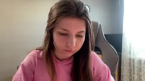 Snapshot of kymberlychimes chatting on 15, 5, 2026 Kary online show from 15, 5, 2026