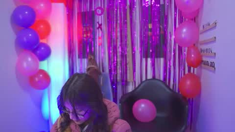 Kyomi online show from 15, 9, 2025