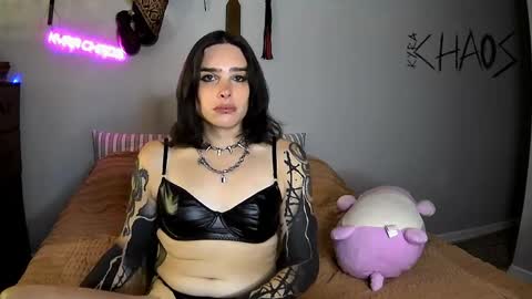 Snapshot of kyrachaos chatting on 25, 5, 2026 Kyra Chaos online show from 25, 5, 2026