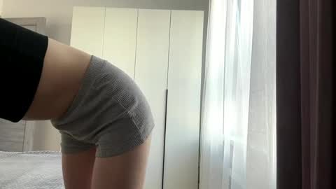 Snapshot of kyragraise chatting on 5, 6, 2026 Kira online show from 5, 6, 2026