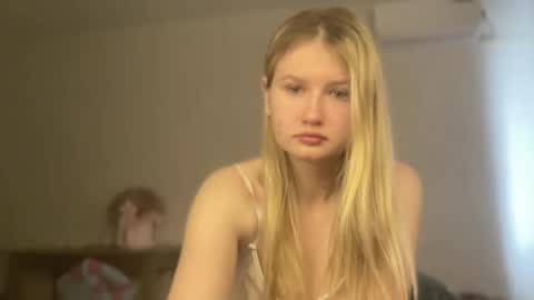 Snapshot of kyttilovelly chatting on 21, 3, 2026 Amanda online show from 21, 3, 2026