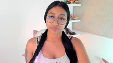 Snapshot of kyy_isa chatting on 9, 1, 2026 IG online show from 9, 1, 2026