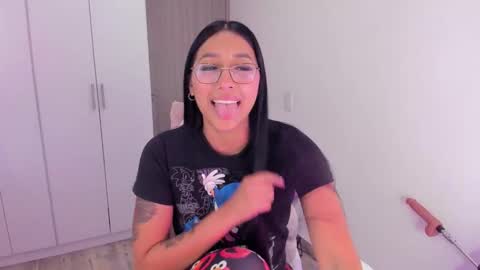 Snapshot of kyy_isa chatting on 17, 2, 2026 IG online show from 17, 2, 2026