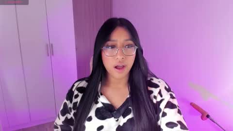 Snapshot of kyy_isa chatting on 19, 2, 2026 IG online show from 19, 2, 2026