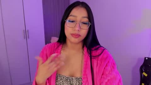 Snapshot of kyy_isa chatting on 15, 3, 2026 IG online show from 15, 3, 2026