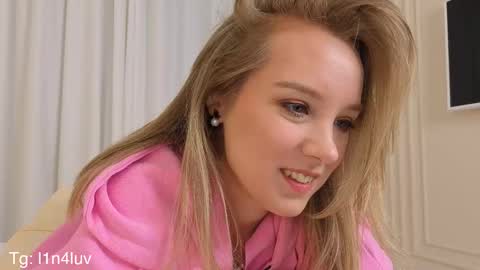 Snapshot of l1n4luv chatting on 2, 11, 2025 lina online show from 2, 11, 2025