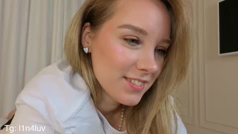 Snapshot of l1n4luv chatting on 11, 11, 2025 lina online show from 11, 11, 2025