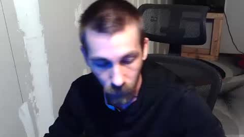 Snapshot of l1v1nth3dr3am chatting on 27, 4, 2026 l1v1nth3dr3am online show from 27, 4, 2026