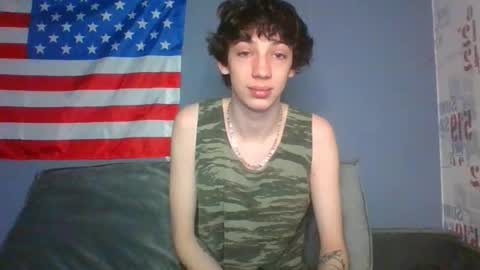 Snapshot of l8199 chatting on 6, 3, 2026 liam online show from 6, 3, 2026